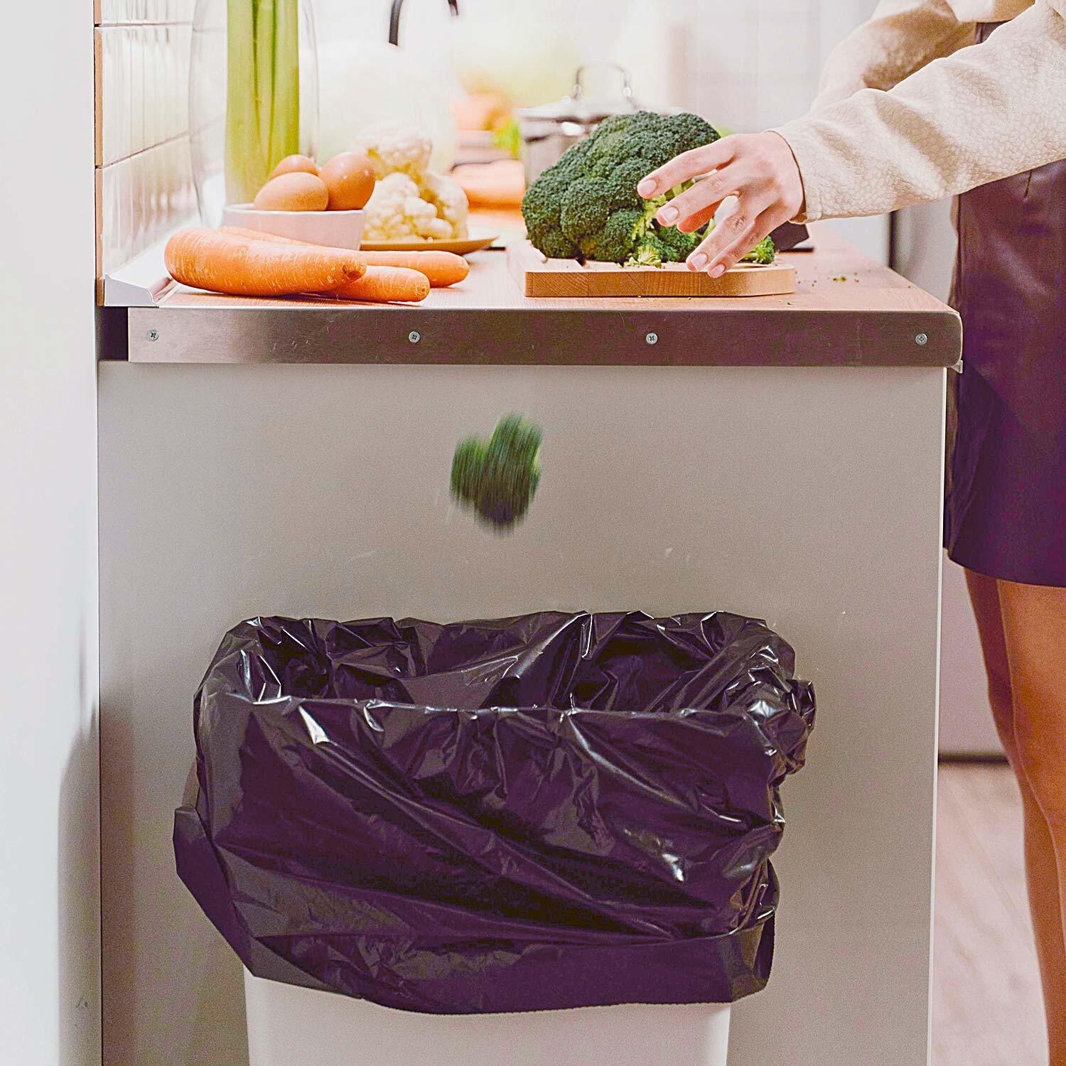 M�lleimerbeutel 30 Liter, 50 x 60 cm gerollt schwarz, stark, 500 Stk.